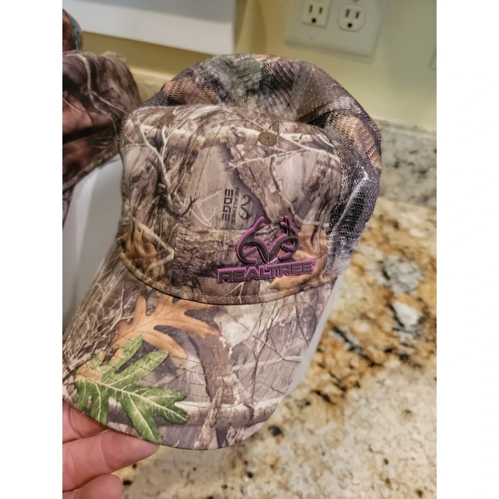 RealTree/Mossy Oak Camo Camouflage Snapback Hats.  One Size.  Includes 2 hats